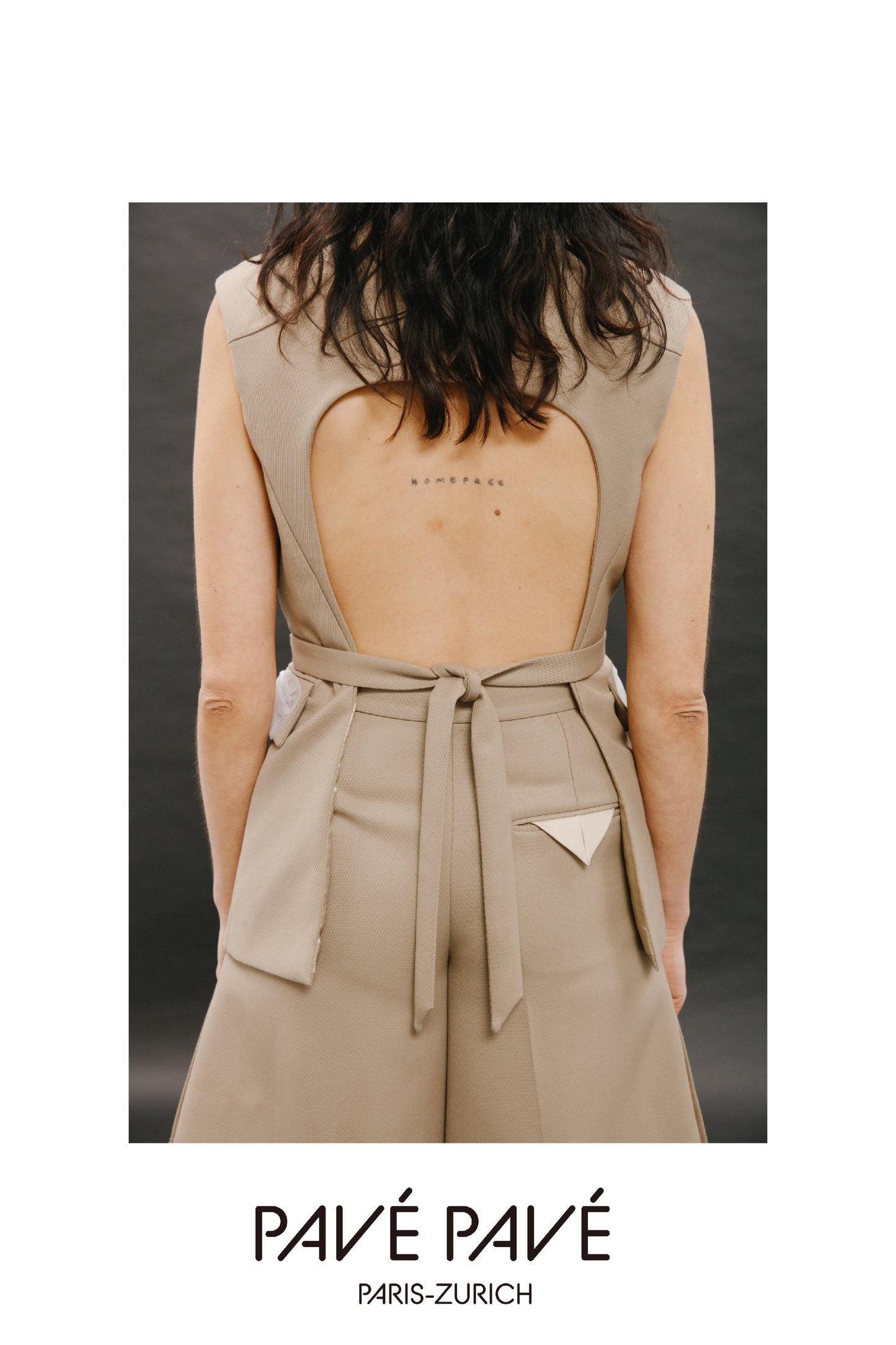 Suit with hollow back